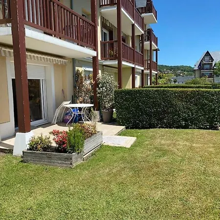 Le Jardin De T3 - Magnique Jardin - Proche Deauville Apartment *
